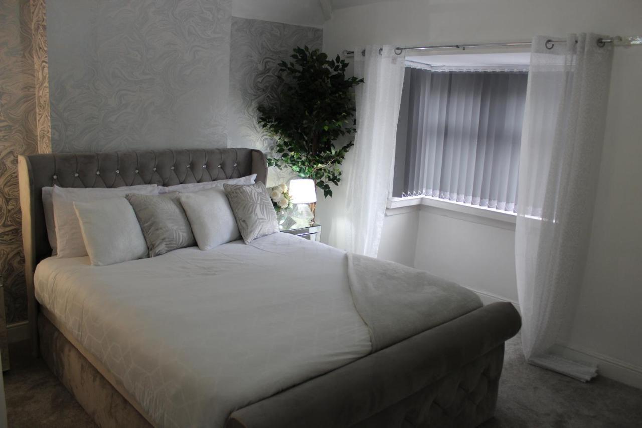 Luxury 3 Bedroom House 버밍엄 외부 사진